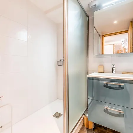 Palafour - 4 Renove, Soigne, Confortable - Balcon Vue Mae-3675 公寓式酒店